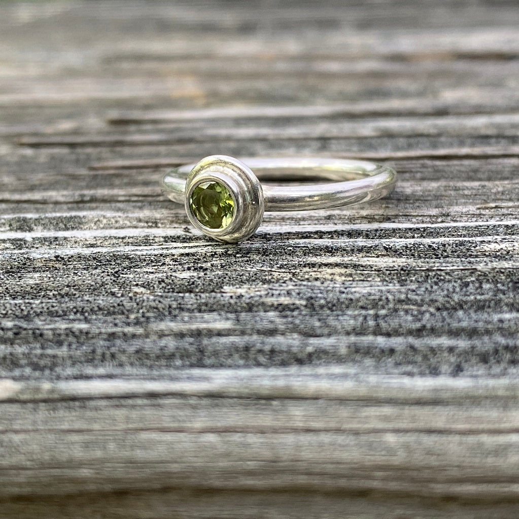 silver, ring, gemstone, peridot