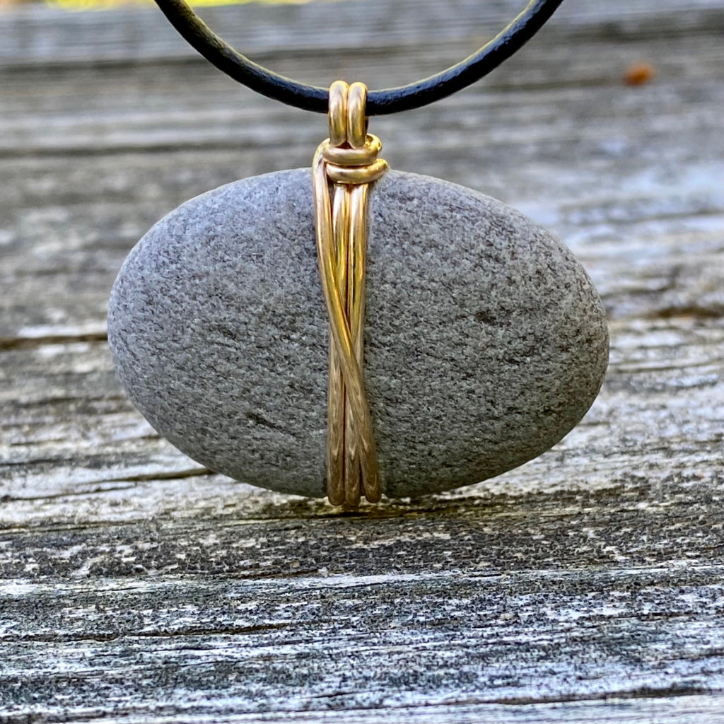 pendant, beach stone, gold, jewelry, necklaces